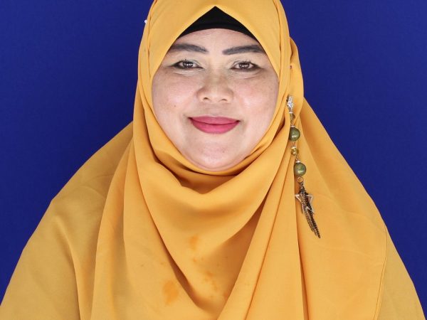 Indira Yahya, S.Pd Indira Yahya, S.Pd